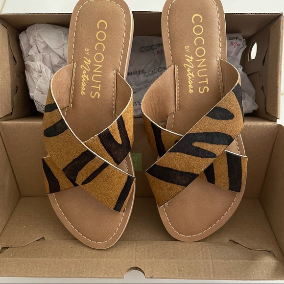 Black and brown Tiger striped slip on flat sandal - Picture 6 of 6
